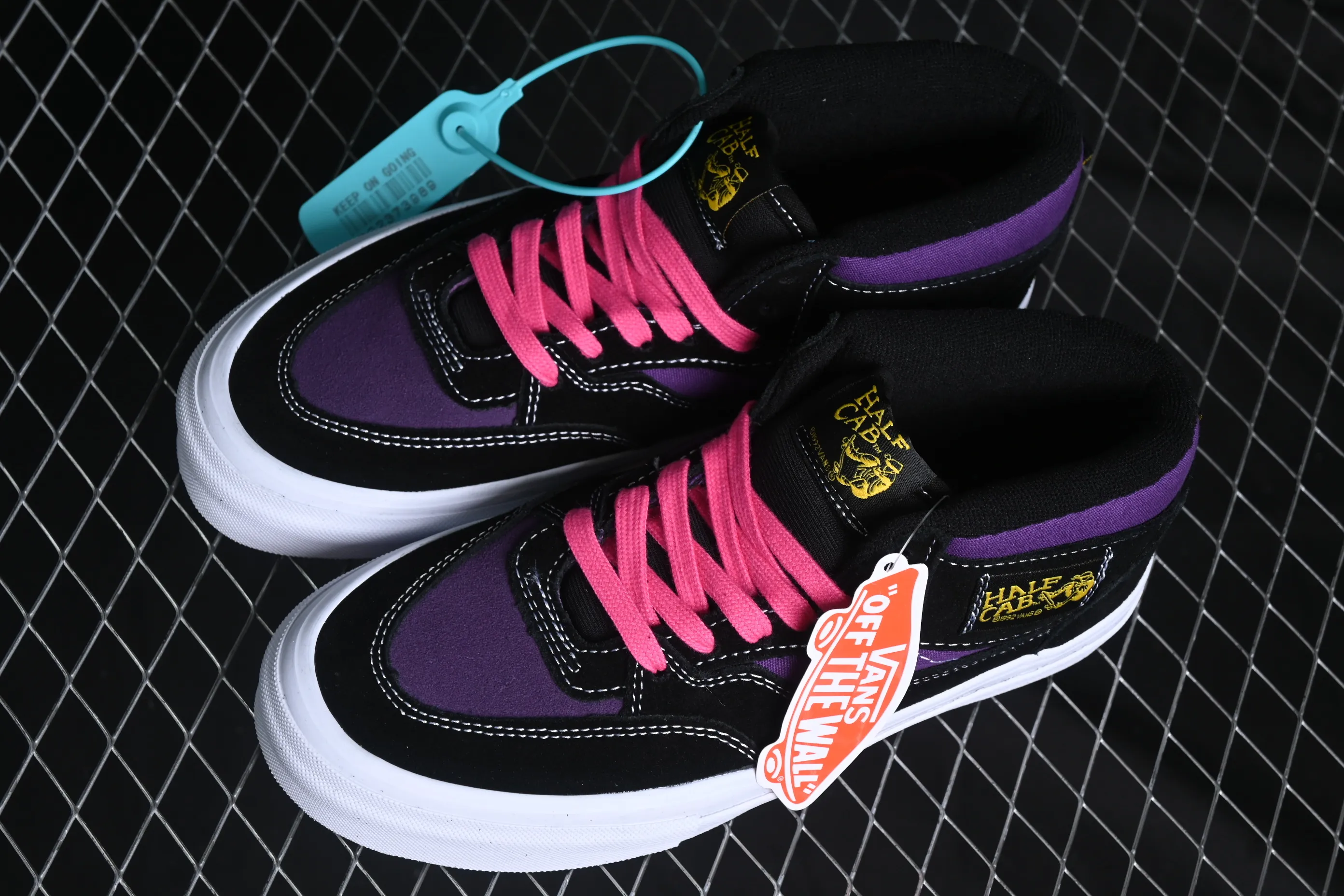 All categories Vans Vans series Vans Mid Vans China Vans Half Cab Pro Vans official retro casual simple versatile skateboard shoes VN0A2Z34B5P